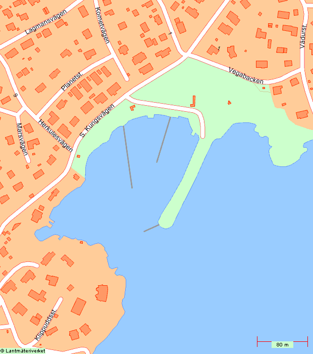 3 Material och metoder Provtagningsplats Käppalahamnen ligger nästan längst ut på Lidingö vid Halvkakssundet som är en del av den väl frekventerade farleden mellan Stockholm/Mälaren och Stockholms