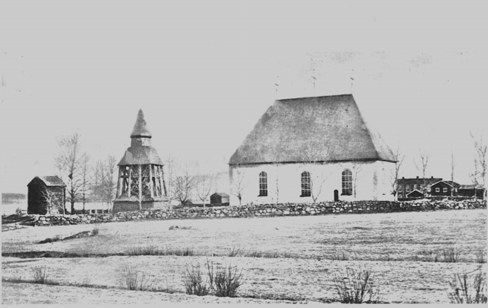 Den nuvarande kyrkan uppfördes i slutet av 1740-talet av byggmästarna och bröderna Anders och Lars Romberg, sannolikt med återanvändande av två av murarna från den medeltida kyrkan.