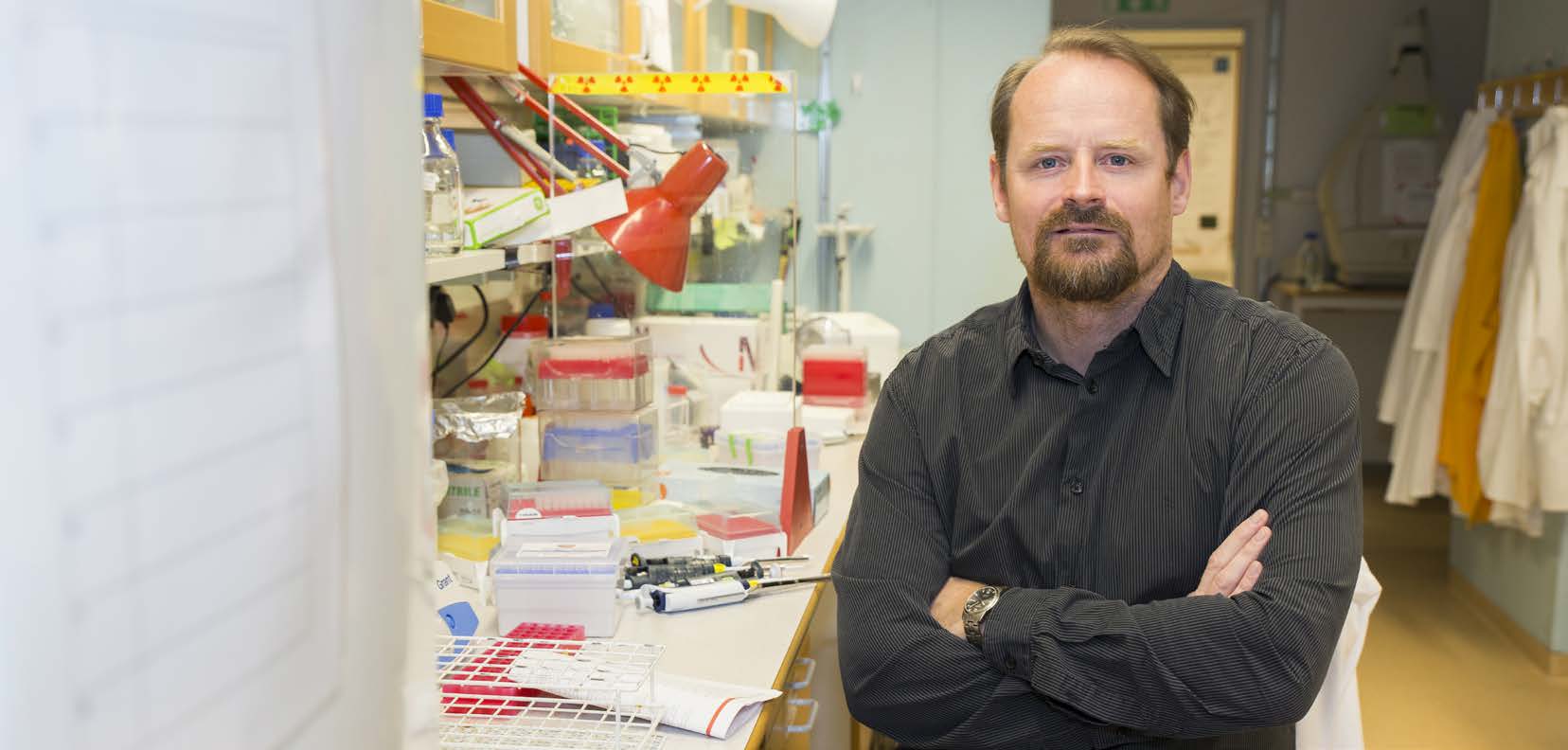 Staffan Svärd är professor och prefekt vid Institutionen för celloch molekylärbiologi, ICM, vid Uppsala universitet en biologisk forskningsinstitution med många skilda forskningsprojekt där såväl