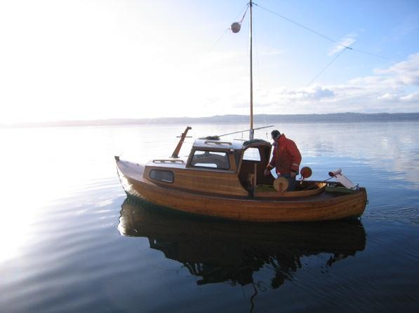 Resultat enkät fritidsfiske Vättern 2010 Fritidsfisket fångar mer fisk än yrkesfisket Yrkesfisket fångar dock betydligt mer kräftor