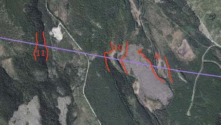 2015-09-23 Delområde 8 Bäckmiljö vid biflöde till Gillerån Berörd del av stråket: 40 meter Fältbesökt: 20150806 Allmän beskrivning: Liten skogsbäck med en smal remsa av naturlig skog kvarlämnad.