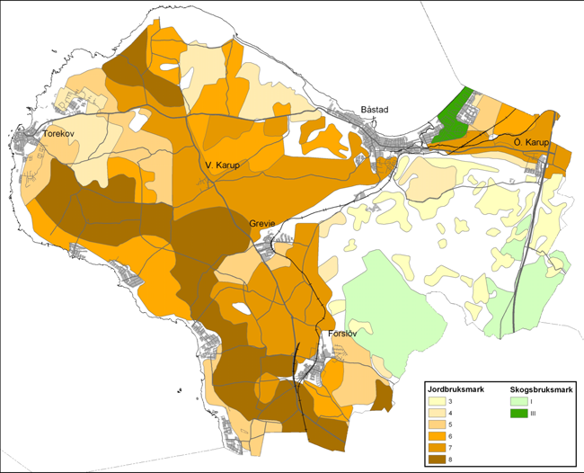 1 9 7 4 års klassificering av j ord- och skogsbruksmark i Båstads kommun. Skalan fö r j ordbruksmark går från 1 till 1 0. F ö r skogsbruksmark är skalan I -I I I.