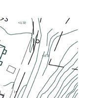 Gnesta kommun Detaljplan Frustuna 7:1 och 7:2 Sid 5(8) skolbyggnaden. Den befintliga byggnaden i planområdets södra del innehåller vårdbostad för två personer.