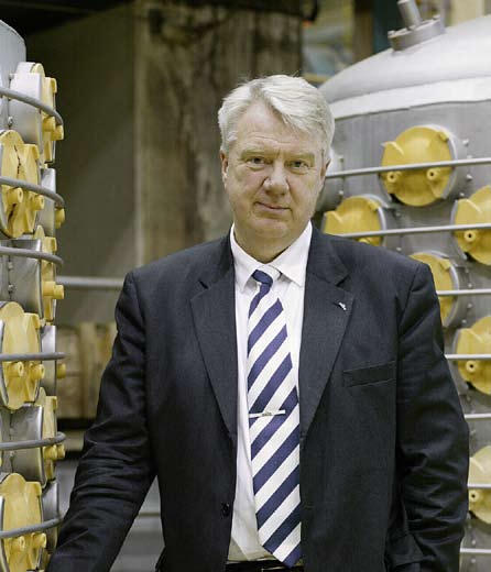 Vi och dom ska ersättas av ett systematiskt samarbete Anders Snell, brukschef på Billerud Gruvöns Bruk, talar varmt om förändringsarbetet på bruket.