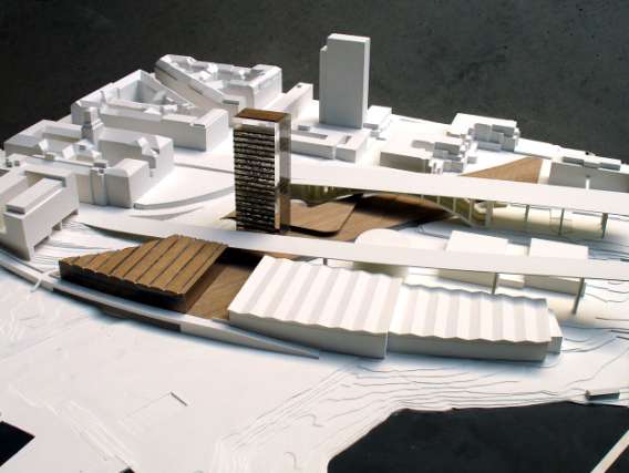 Utbyggnadsförslag Förslaget innehåller nybyggnation av en terrängbyggnad (ca 0 m bred) för gångväg/park som går från nivån vid Östgötagatan upp till gång/cykelvägen till Eriksdalsbadet.