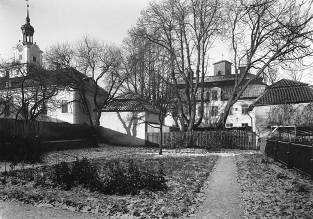 Dnr SHB 11/50 5/20 Skolområdet från Nyköpingsån foto från 1960 (Nyköpings historia i bilder www.nykoping.