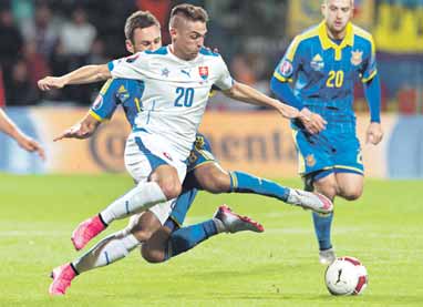 www.sport.sk FUTBAL, INZERCIA 5 Róbert Mak sa na reprezentáciu tešil Róbert Mak sa teší na zápas proti Švajčiarom.