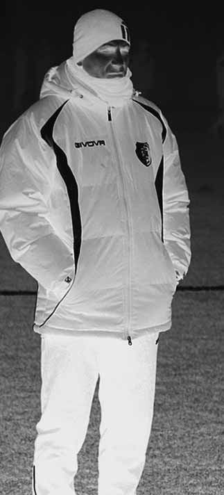 12 FUTBAL streda 22. 1. 2014 Majiteľ klubu Norbert Csutora chcel Miroslava Hýlla už pred štyrmi rokmi, keď skončil ako hrajúci tréner brankárov v Artmedii Petržalka.