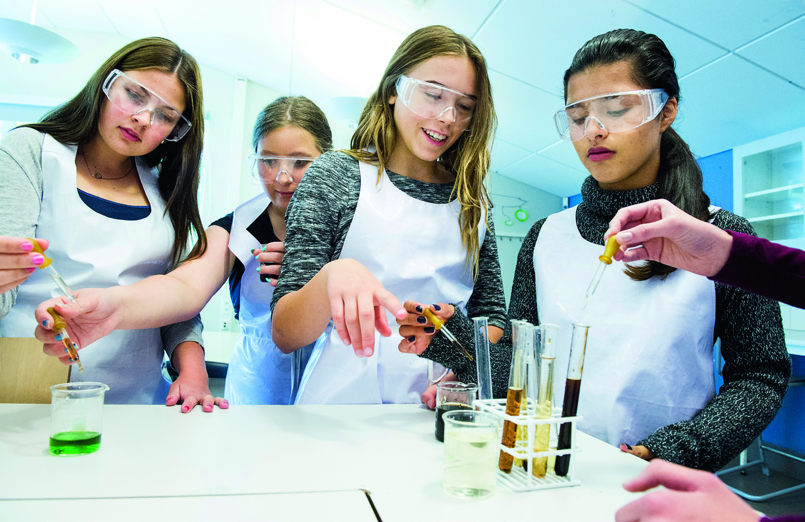 Skola Uppropsdagen förskoleklass Vi samlas på skolgården den 15 augusti 08.30 och dagen beräknas hålla på fram till ca kl. 09.30. För de elever som har anmält plats till fritidsverksamheten är ni även välkomna innan uppropstiden.