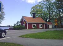 Parken år 1900 Brovaktarstugan När staden köpte Slottsholmen 1884 omvandlades platsen till ett mer offentligt stadsrum, Slottsholmsparken.