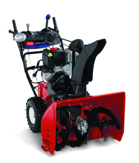 TORO POWER MAX HD 9.26 OXE Utrustad med Toros OHV motor med 9 hästkrafter och en röjbredd på 66 cm.