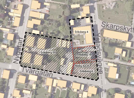 PLANBESKRIVNING 11(13) FASTIGHETSRÄTTSLIGA ÅTGÄRDER Fastighetsreglering Detaljplanen möjliggör att fastighetsregleringar mellan fastigheter inom planområdet kan göras obundna av nu gällande