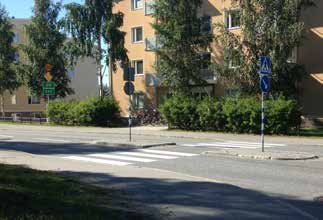 gen Trafiken idag Målpunkter för trafiken Trafiken till Storumans centrum vägvisas in via från Blå vägen.