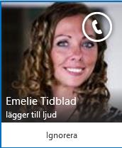 Lyncsamtal Ringa ett Lync-samtal 1. Håll muspekaren över kontaktposten för den du vill ringa. 2. Klicka på ikonen Telefon om du vill ringa kontakten.