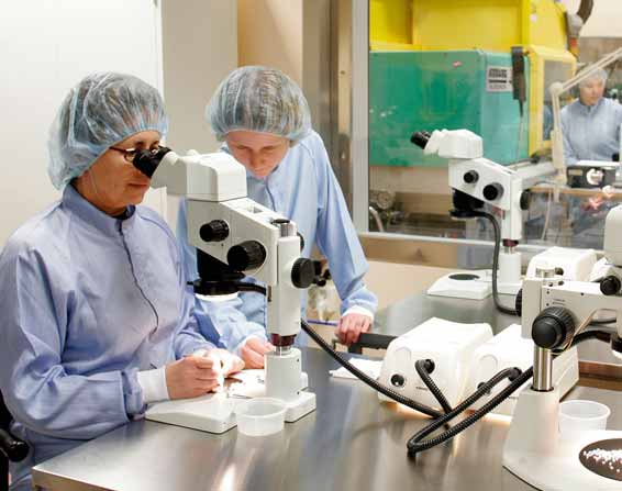 22 Nolato Medical Nolato Medical Fortsatt kraftig tillväxt genom förvärv, expansion i Europa och stora kundprojekt Nolato Medical i korthet Ledande utvecklings- och produktionspartner inom polymera