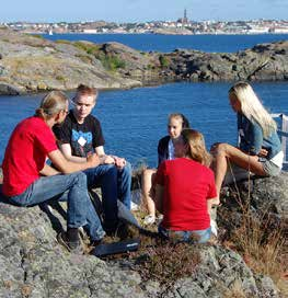 UTÅTRIKTAD VERKSAMHET En angelägen fråga för akademin är att öka intresset för vetenskap och forskning hos unga människor och i samhället i stort.