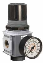 Serie P32 Regulator P32-Kompakt Symboler 3 1 2 1 2 Självavluftande regulator med manometer Regulator utan avluftning Integrerade 1/4-3/8- eller 1/2-tumsportar (BSPP och NPT) Kraftig men lätt
