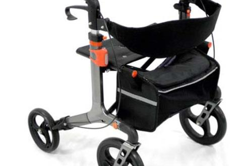 6 5. Förbered Rollator för användning Vi rekommenderar att du förbereder din rollator för användning tillsammans med din fackhandlare. Men är du lite praktisk så kan du göra det själv.