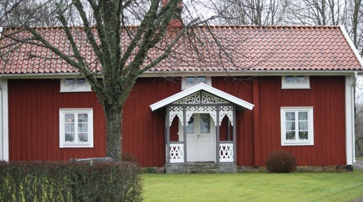 Bild 5a och 5b. Lillegårdens andra bostadshus. Ägare Lennart Svensson. Hyresgäster Göte och Ingrid Andersson. Foto: Författaren.