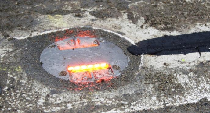 Färdigställ installationen av TrafficLED Trafficled kan placeras i fyra olika riktningar på installationsdosan.
