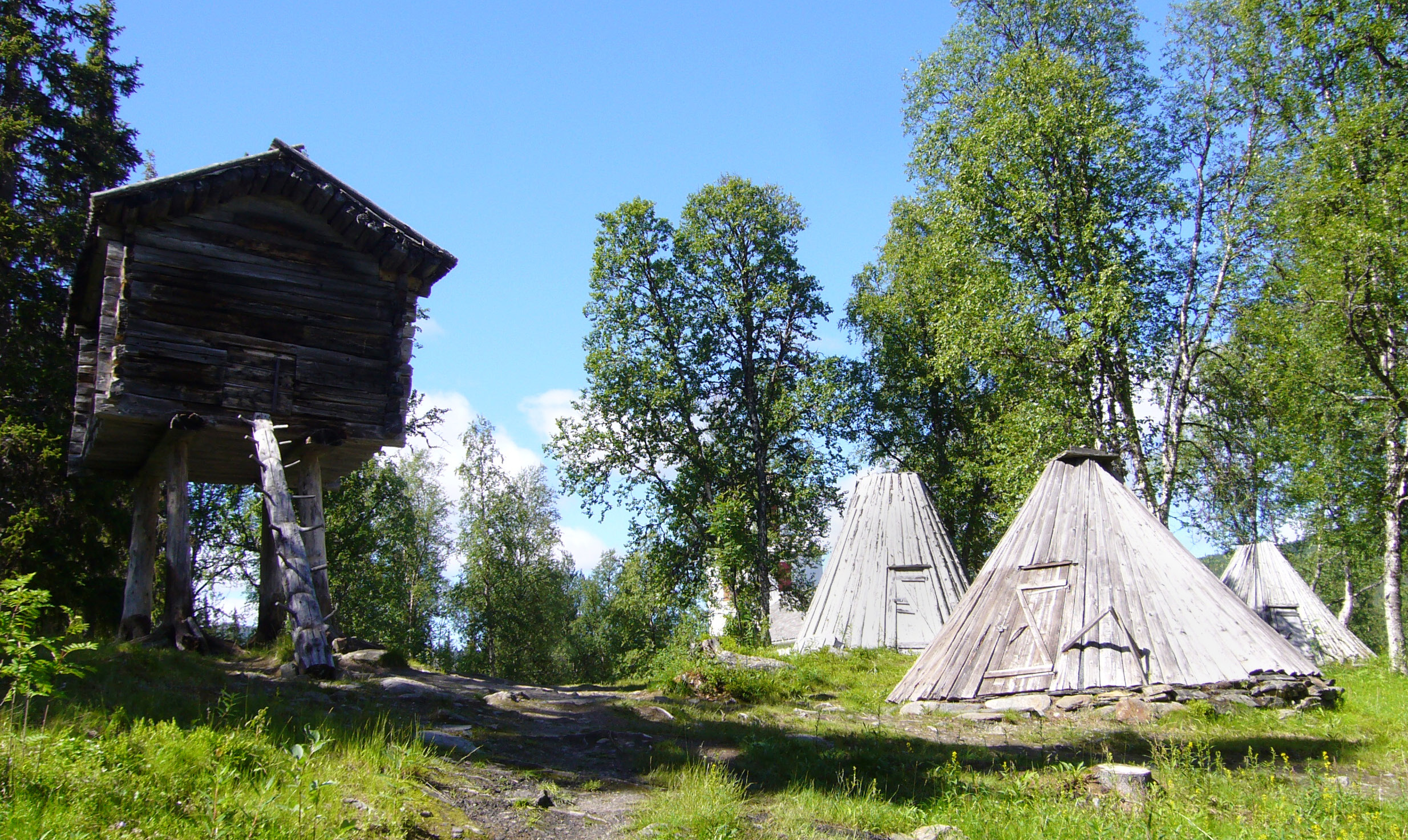 Levande kyrkstad i Fatmomakke, Västerbotten.