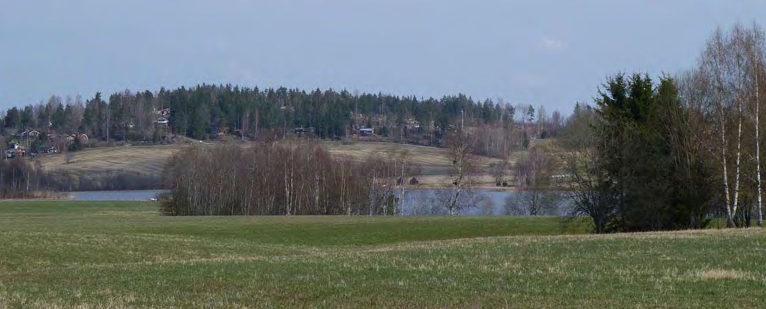 Planens huvuddrag Planskiss sommaren 2012. Här föreslås 24 tomter. Naturmark som domineras av hällmarker och strövstigar bevaras i stor utsträckning i förslaget.