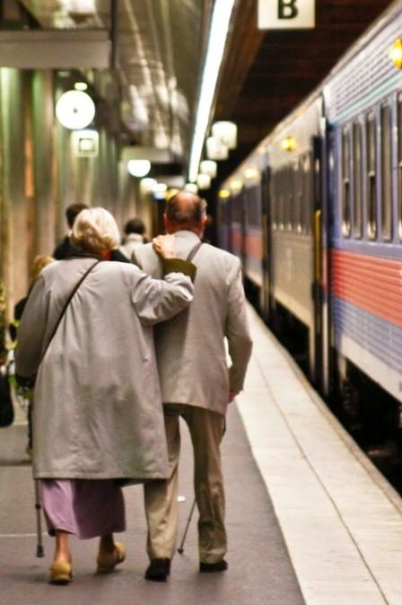 Exempel Stockholm/Mälardalen, utvecklingsnivå låg Steg 1-4 Drift-, underhåll - och reinvestering Utökad kollektivtrafikkapacitet till Arlanda genom steg 1 till 3 åtgärder Utjämnade körtider med tåg