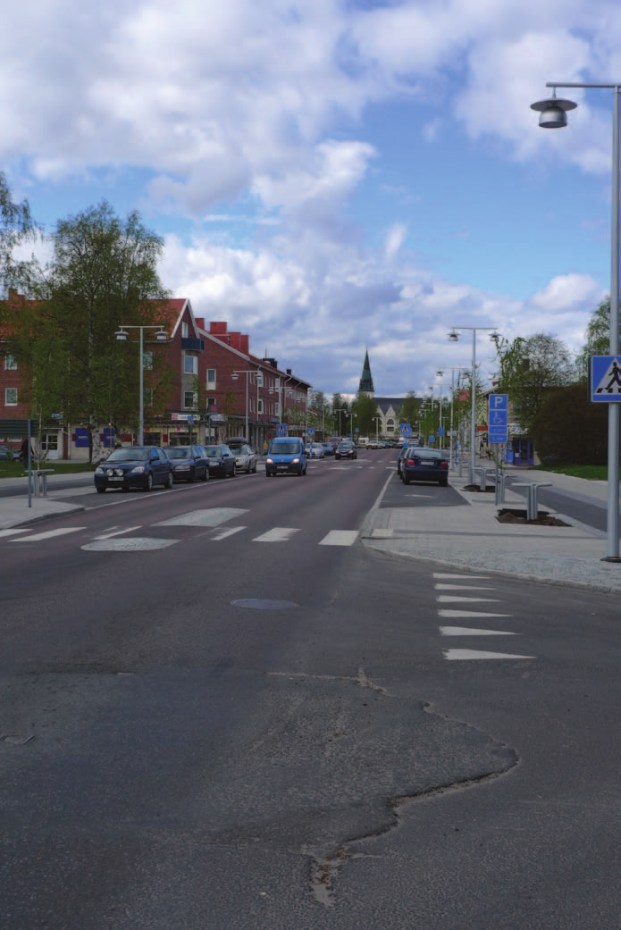 02 Uppdraget Varje sommar flyttar butikerna ut sin handel på gatan för en dag och gatan stängs av från fordonstrafik. Arrangemanget kallas för och har pågått sedan 1999.