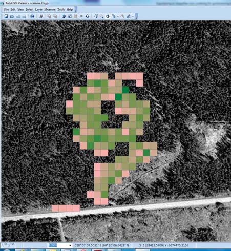 Figur 9. Visualisering med intensitetskarta i TatukGIS; ju grönare, desto mer skogsbränsle för skotning.