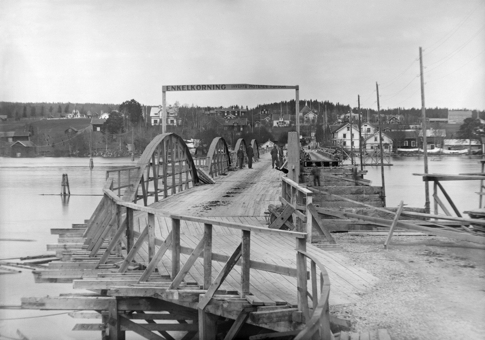 Fjärde Litsbron, Arbetslaget under byggnad, 1932. Foto Erik Byström.