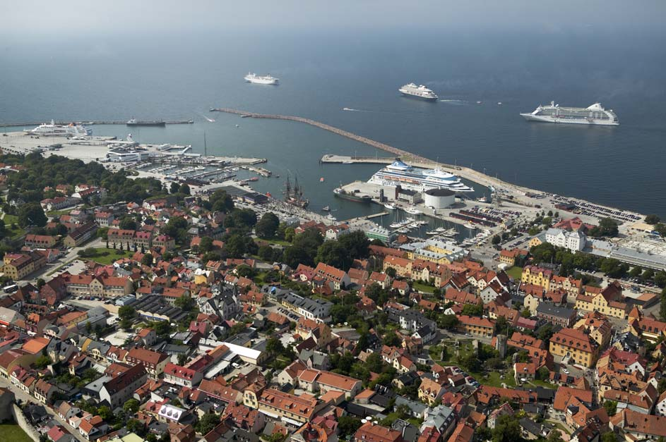 Tekniska förvaltningen Hamnavdelningen Cruise Calls KRYSSNINGSLISTA 2007 VISBY HAMN Port of Visby Visby hamn i aug 2006
