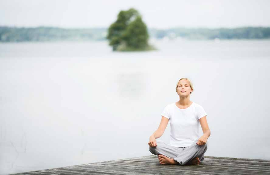 Mamma baby yoga f Kom i form tillsammans med din baby! Naturligt och lätt, övningarna görs i ett lugnt tempo.