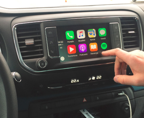 Radio/Touchscreen/Navigation Radio med Aux- och USB uttag samt Bluetooth InBusiness/ PRO Radio & 7" Touchscreen, Mirror