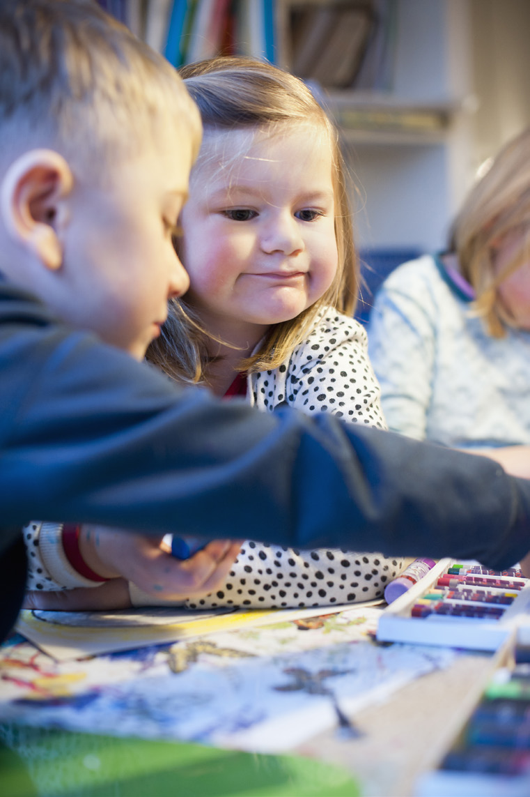 10 Viktigt att tänka på inför och under VFU Registerutdrag Riksdagen har beslutat att lärarstudenter och deltagare i kommunal vuxenundervisning som inom utbildningen genomför VFU ska genomgå en