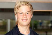 Tora Hävermark På gymnasiet får man lära sig att planera och ta ansvar för sina studier och hur man tar vara på tiden bäst. Dessutom har man stora valmöjligheter vad gäller kurser.