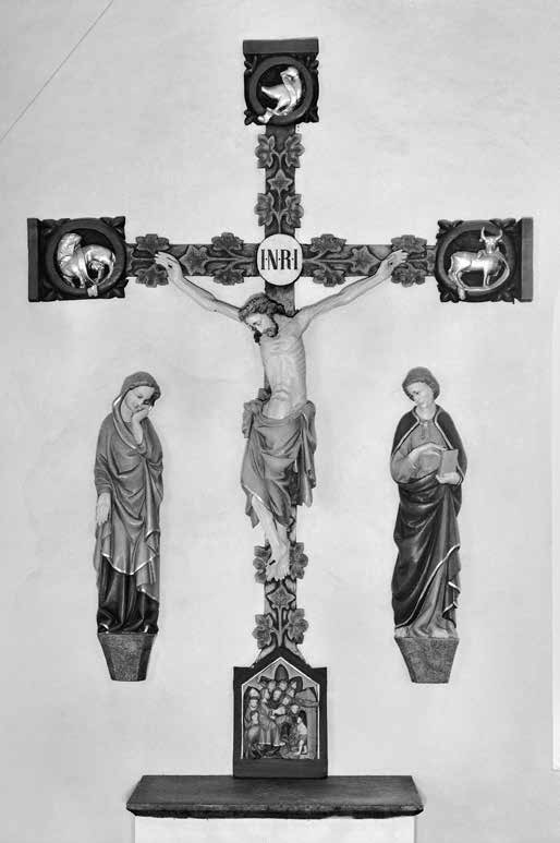 Fig. 20. Triumfkrucifix med Maria och Johannes i Örs kyrka. Ett arbete av hög kvalitet, troligen tillverkat i en engelskinfluerad verkstad under 1300 talets förra hälft, omnämnt tidigast 1673 i Ör.