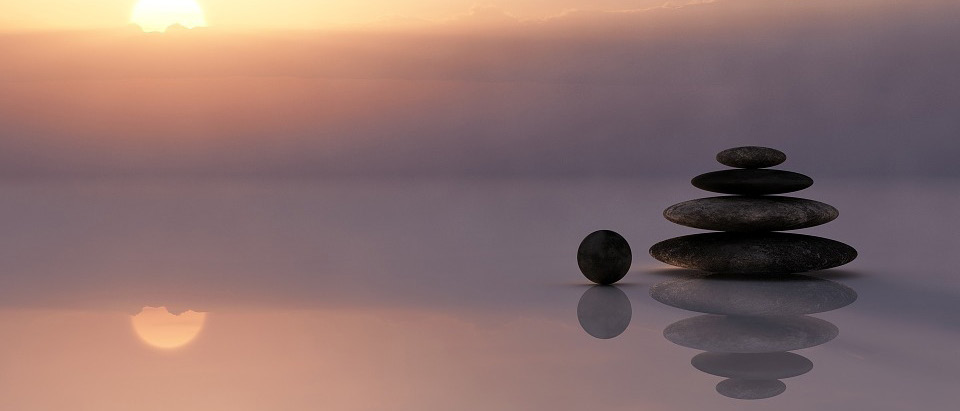 VERKSAMHET FÖR VUXNA Meditativ rörelseträning För dig som behöver hitta en väg till inre stillhet. Enkla men effektiva kroppsövningar för smidighet, andning och avslappning.