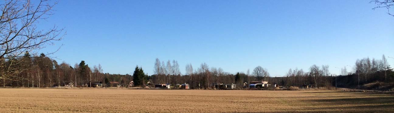 Kulturhistoriskt värdefulla byggnader och miljöer Gårdarna Fredrikslund och Källshagen samt koloniområdet beskrivs i Kulturhistorisk byggnadsinventering nr.