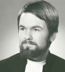 Bengt Johansson, präst och kyrkoherde i Björketorps församling åren 1977-2017 Det här är del två av de bildcollage som ger glimtar från Björketorps församling Igår, Idag och Imorgon.