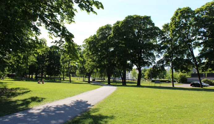 Här finns säkerhetsenheten i Observatorieparken ( Gula villan ) e-post: security@uu.se (IT-säkerhet) eller sakerhet@uu.