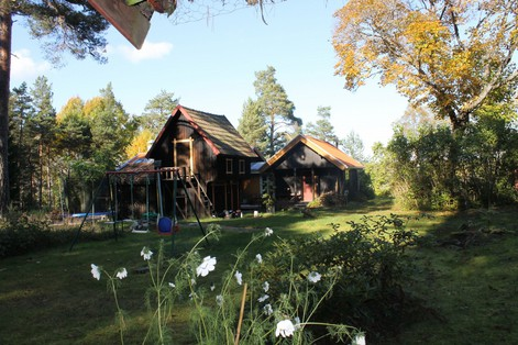 Källor: -1957. Hammarö- En hembygdsbok. Red. Leif Wiklundh ordf mfl. Utgiven av Hammarö Köping http://sverigesradio.