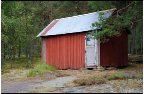 resultera i minskad vilja att underhålla och vårda bebyggelsen. Småbåtshamnen i Fiskvik.