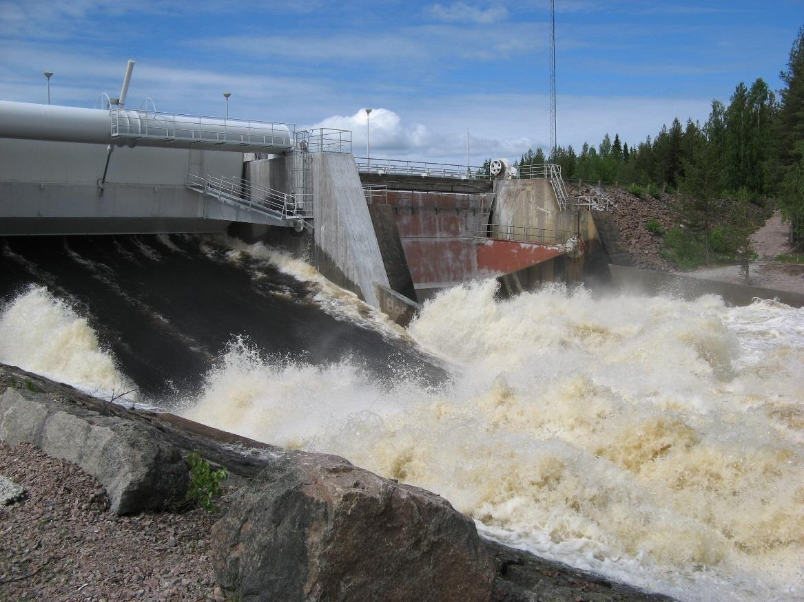 Hummelforsen i Vansbro. Foto: Stöt Ulrika Andersson. Vid ett eventuellt dammhaveri bedöms dammen i Trängslet vara den som kan orsaka de största skadorna på liv, hälsa och miljö.