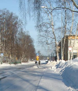 Visionsstad Luleå 4.2.10 Hållplatser Sammanlagt har 13 hållplatser inventerats vintertid. Av dessa hade 11 stycken en ojämn yta.