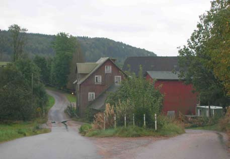 Socken: Ursprungligen det område inom vilket invånarna hörde till samma kyrka. Den administrativa funktionen upphörde vid kommunreformen 1862.