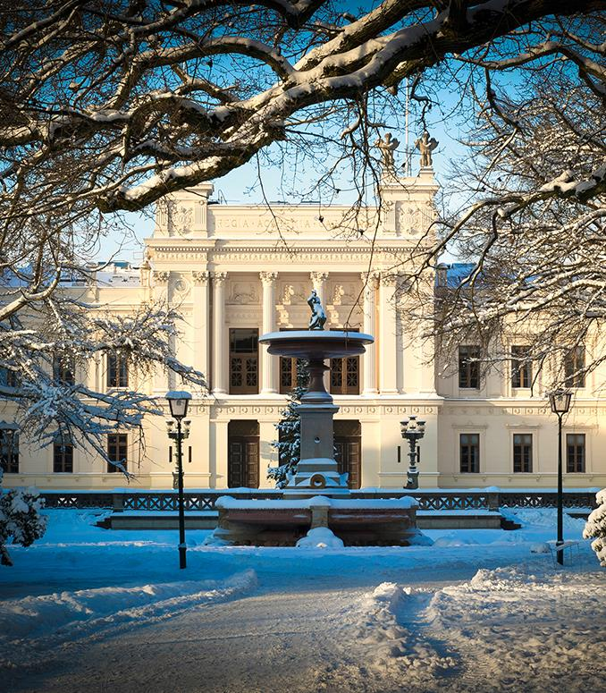 Lunds universitet Grundat 1666 41 000 studenter (individer/år) 7 500 anställda - 800