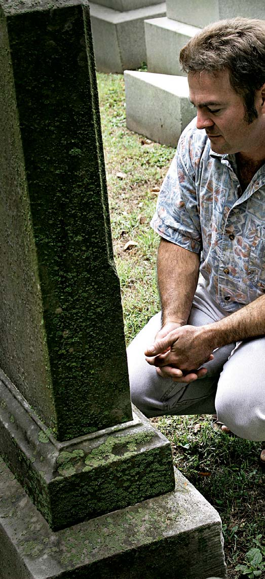 BEGRAVNINGSADMINISTRATION PERSONAL INOM FÖRVALTNINGENS expeditioner ställs allt oftare inför frågor angående begravningsadministration.