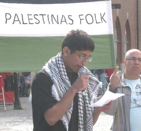Manifestation för Ship to Gaza Fredagen den 4 juni hölls en manifestation på Torget i Örnsköldsvik för att visa solidaritet med Ship to Gaza.