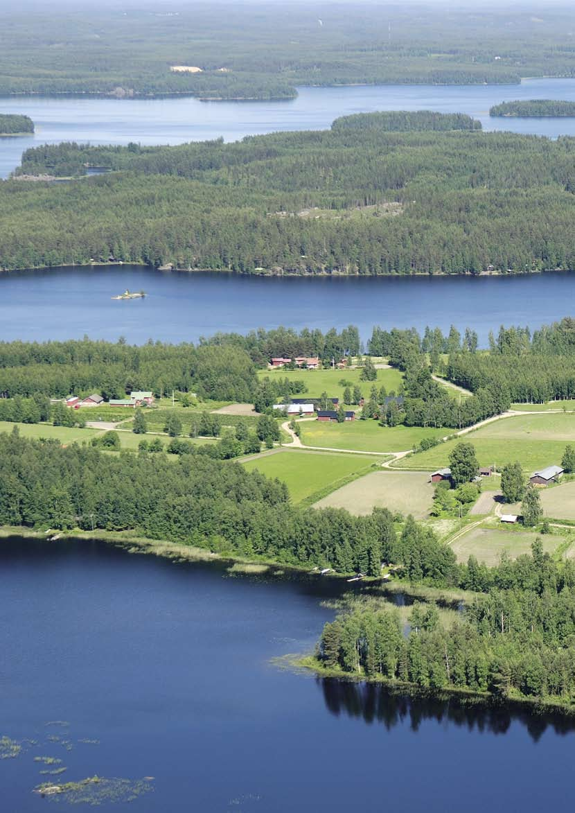 SÖDRA SAVOLAX LANTMÄTERIBYRÅ Cheferna på skolbänken Ett flertal chefer på Lantmäteriverket studerade flitigt under år 2005.