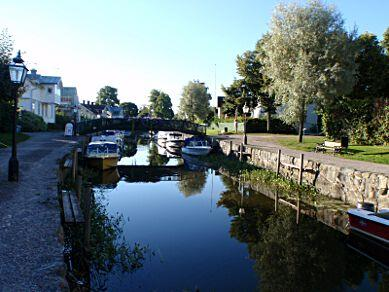 D17. Trosaån, mynningen, Villabron SE653651-159858 Län: 4 Södermanland Beskuggning: saknas Kommun: Trosa Vattennivå: låg Koordinater: 6531148/646936 (SWEREF99 TM) Vattenhastighet: lugnt